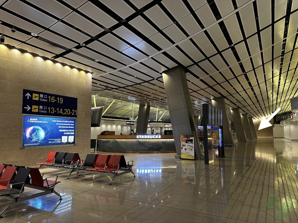 香港国際空港 ゲート13-21 サテライトコンコース(Satellite Concourse) 香港国際空港 ゲート13-21 サテライトコンコース(Satellite Concourse)
